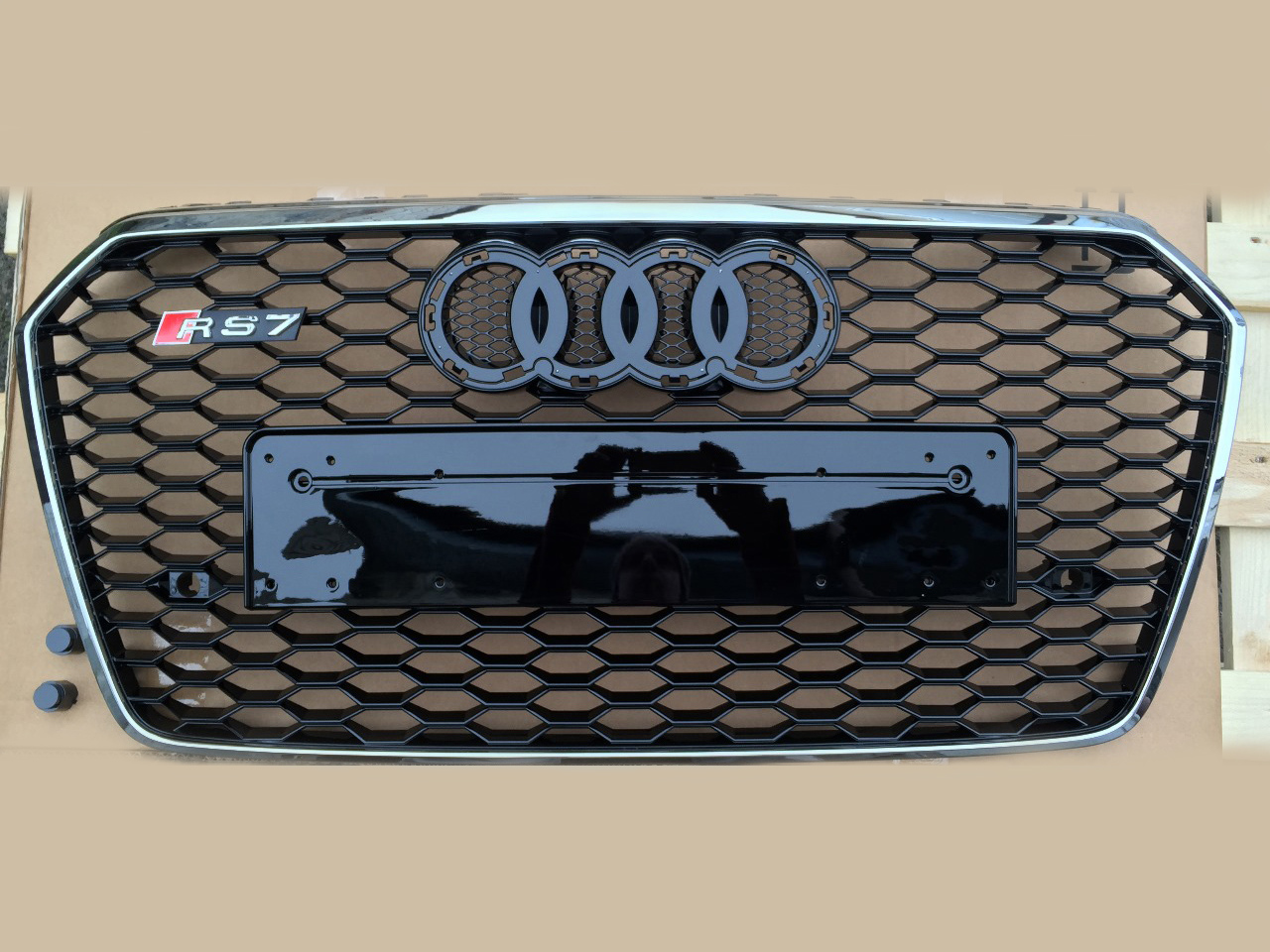 4-2017 Front Grill, Honeycomb Grill, RS7 Chrome Style